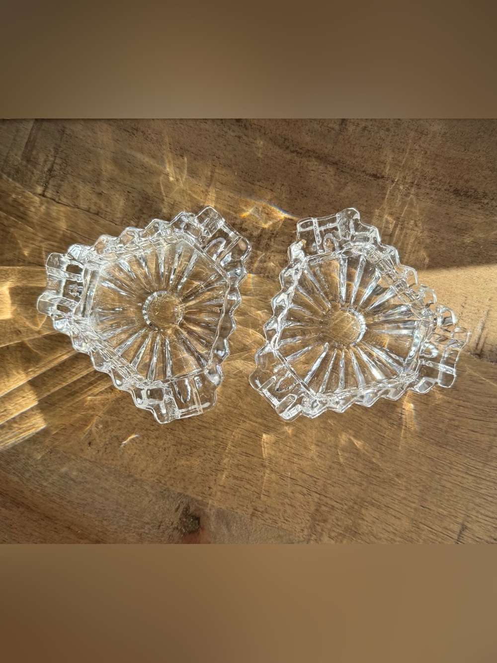 Vintage Glass Ashtrays Set of 2/ Triangular Pressed Glass Cigarette Ashtrays/MCM